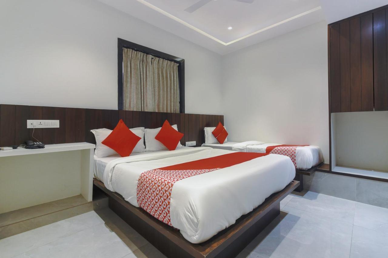 Hotel Flora Suites Bombay Exterior foto