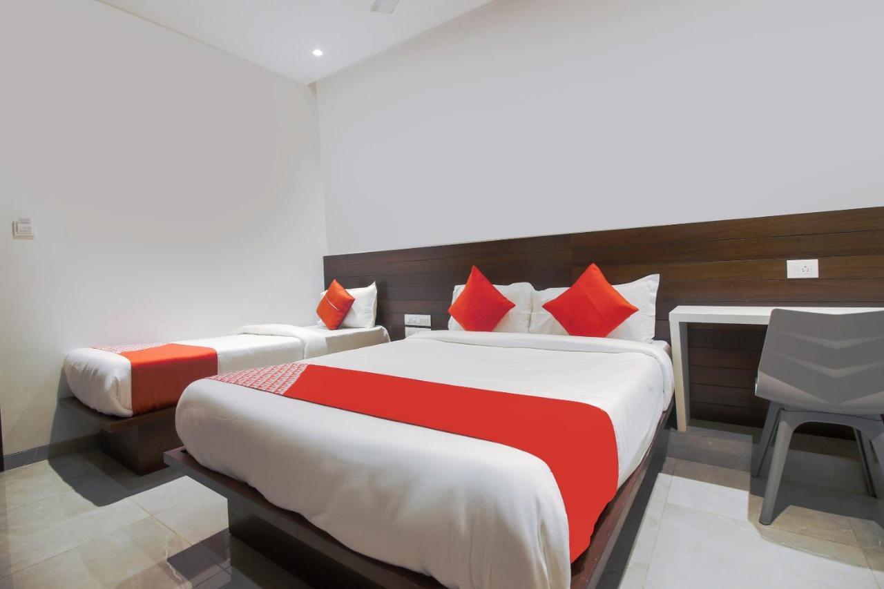 Hotel Flora Suites Bombay Exterior foto